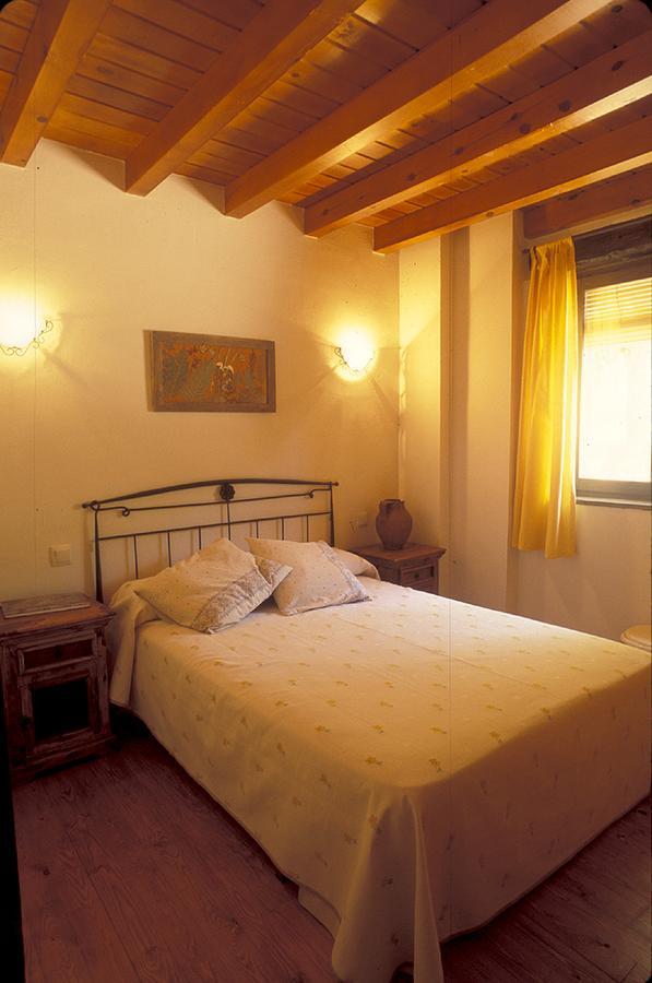 Apartamentos Turisticos La Alqueria De Valverde Valverde De Los Arroyos Exteriör bild